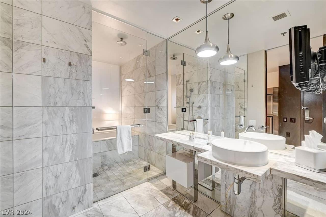Beautiful Mountain-views At The Palms 11307 Las Vegas